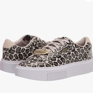 Adidas Sleek Super Leopard Print Gold Emblem Woman’s Casual Sneakers size 8.5
